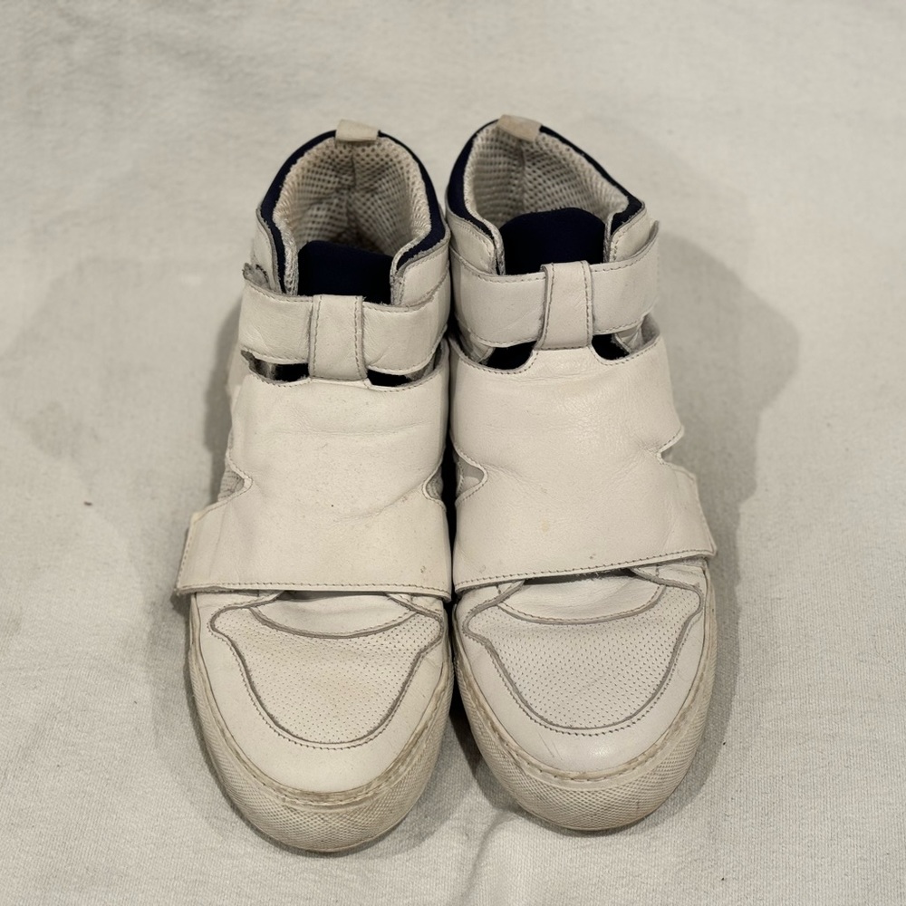 White High Top Sneaker